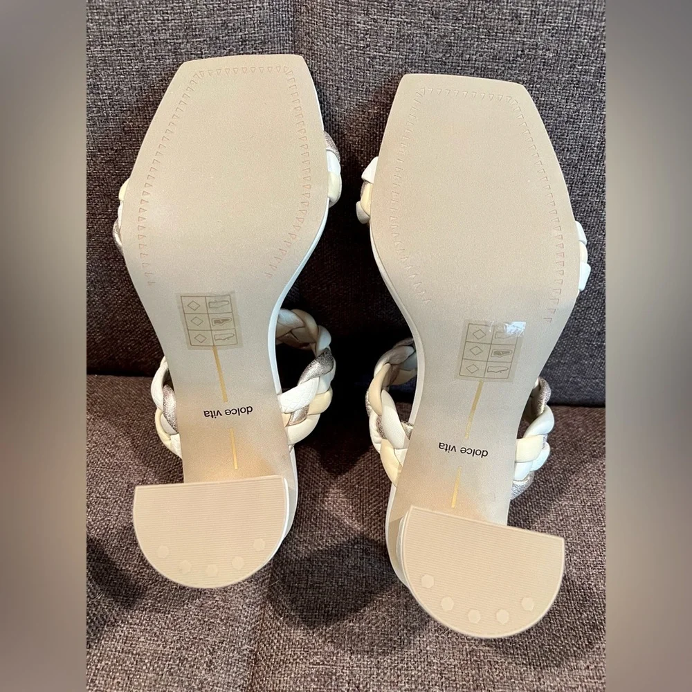 Dolce Vita Paily sandals - Picture 10 of 11